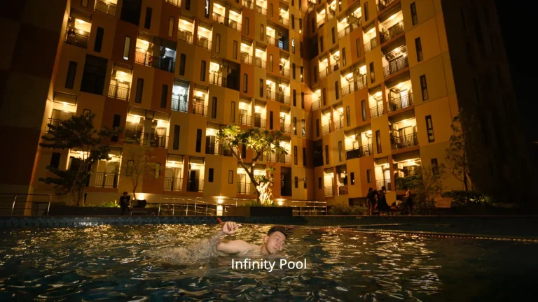 Infinity-Pool-1536x864